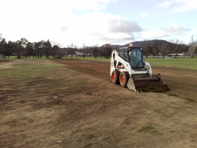 bobcat hire canberra